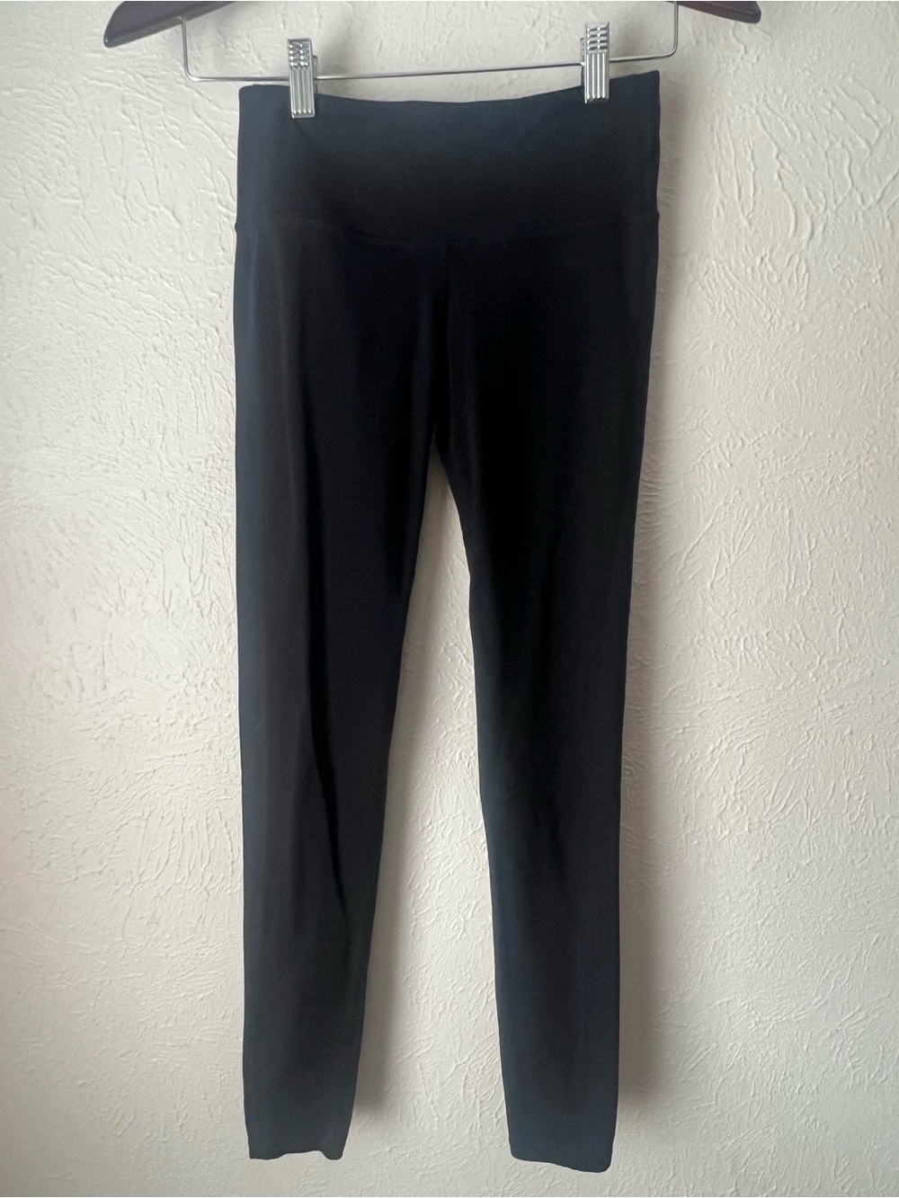 Athleta Black Leggings – Women’s XS – High Rise Athleisure Essential 🖤